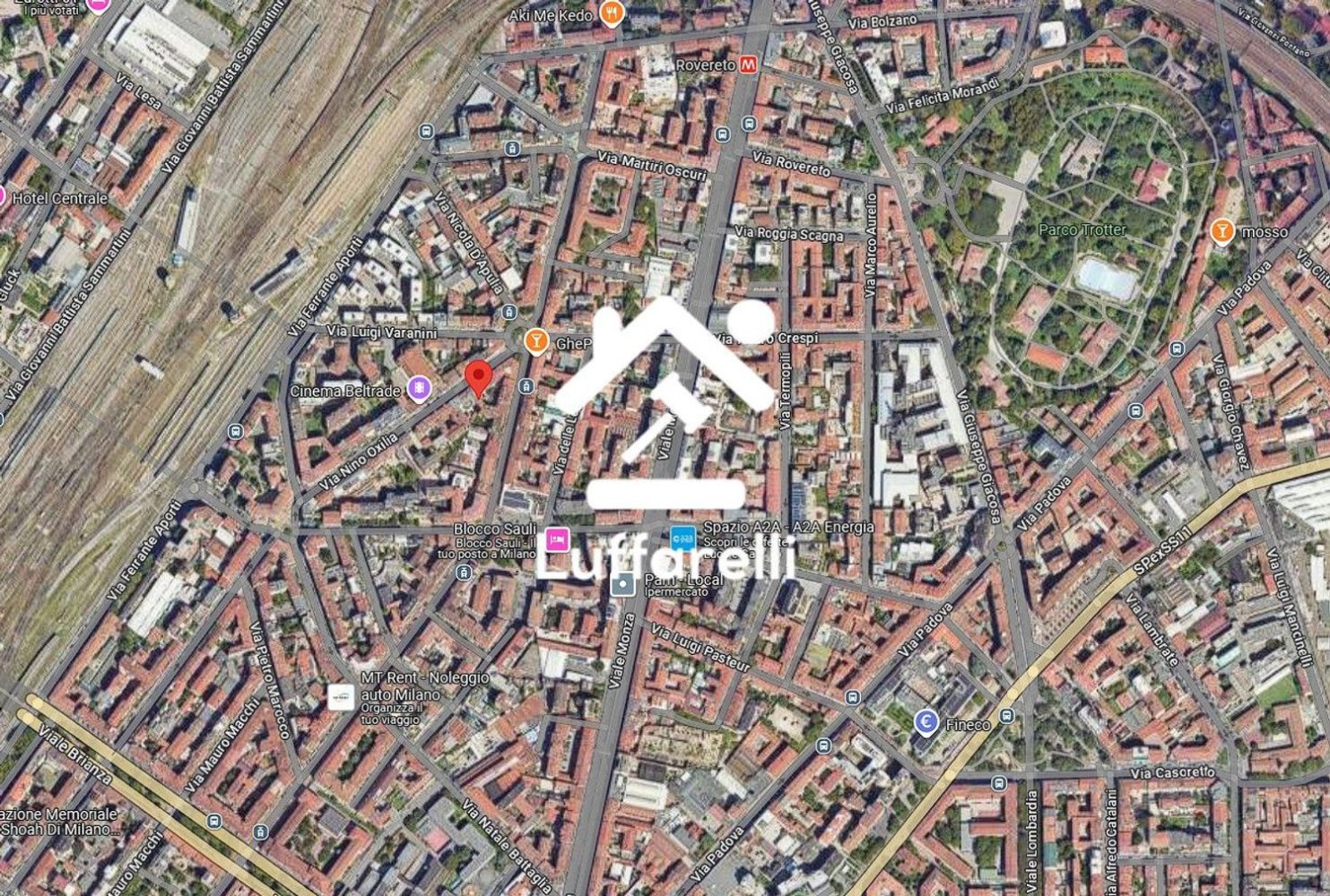 3 rooms Apartment in Milan, Italy No. 240216