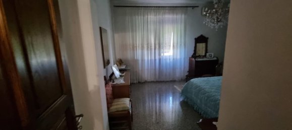 4 bedrooms Villa in Carrara, Italy No. 128560 21