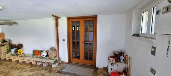 4 bedrooms Villa in Carrara, Italy No. 128560 24