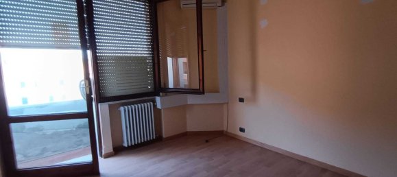 4 bedrooms Apartment in Livorno, Italy No. 342750 23
