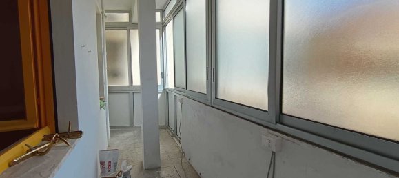 4 bedrooms Apartment in Livorno, Italy No. 342750 9