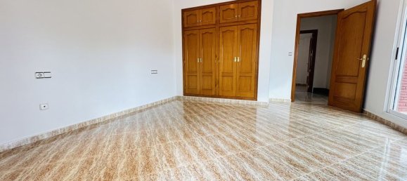 Casa de 5 dormitorios en Alicante, Spain No. 185186 21