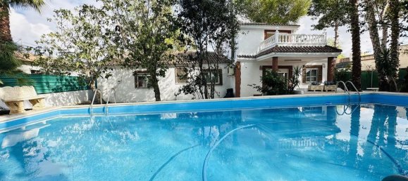 Casa de 5 dormitorios en Alicante, Spain No. 185186 2