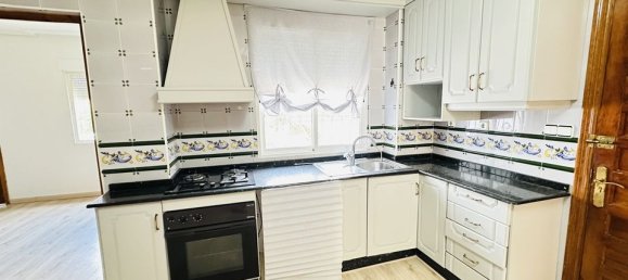 Casa de 5 dormitorios en Alicante, Spain No. 185186 13