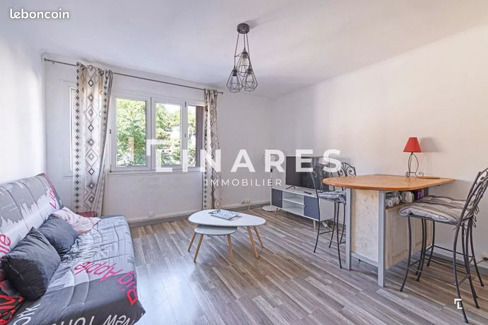 1 bedroom Apartment in Marseille, France No. 314471