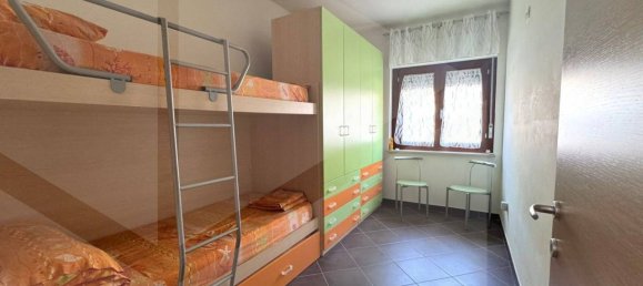 3 rooms Apartment in Campomarino, Italy No. 24799 8