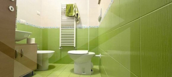 3 rooms Apartment in Campomarino, Italy No. 24799 10