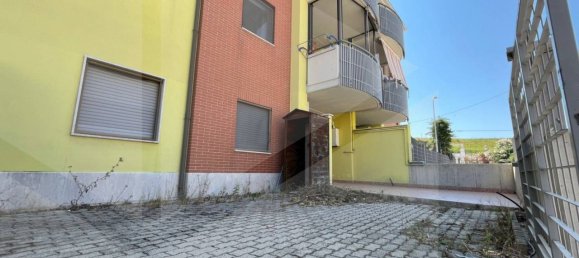 3 rooms Apartment in Campomarino, Italy No. 24799 14