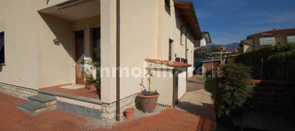 4 Schlafzimmer Villa in Pietrasanta, Italy, Nr. 370673 2