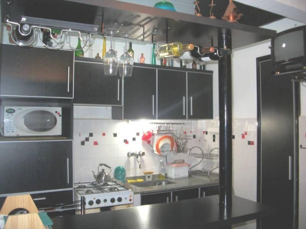 Apartamento T2 em Buenos Aires, Argentina N.º 74236