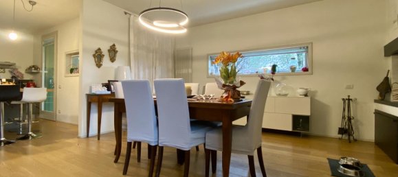 6 rooms House in Caldogno, Italy No. 12874 12