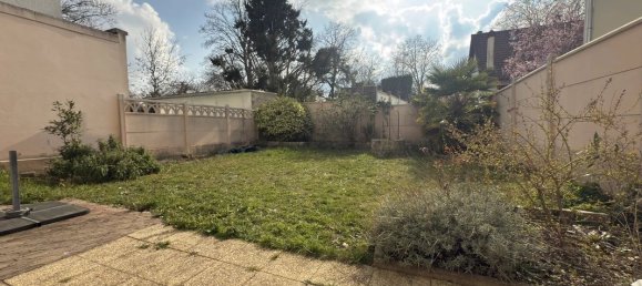 2 bedrooms House in Chelles, France No. 180884 13