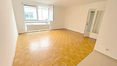 Estudio en Brigittenau, Austria No. 216680