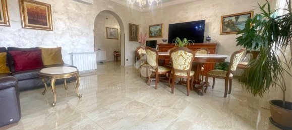 5-salle Appartement à Sanremo, Italy No. 16436 2