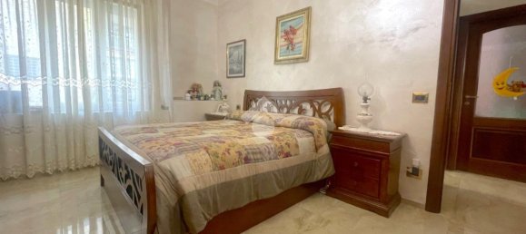 5-salle Appartement à Sanremo, Italy No. 16436 27