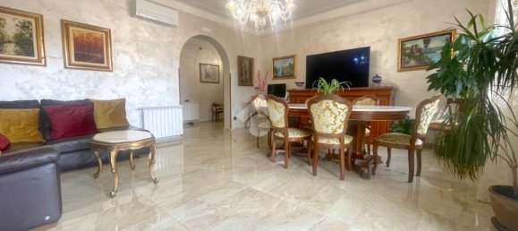 5-salle Appartement à Sanremo, Italy No. 16436 23