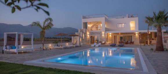 3 bedrooms Villa in Heraklion, Greece No. 8391 4