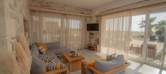 3 bedrooms Villa in Heraklion, Greece No. 8391 16