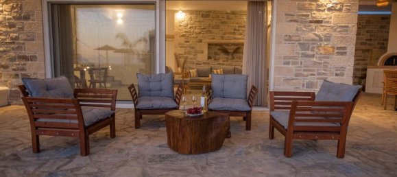 3 bedrooms Villa in Heraklion, Greece No. 8391 12