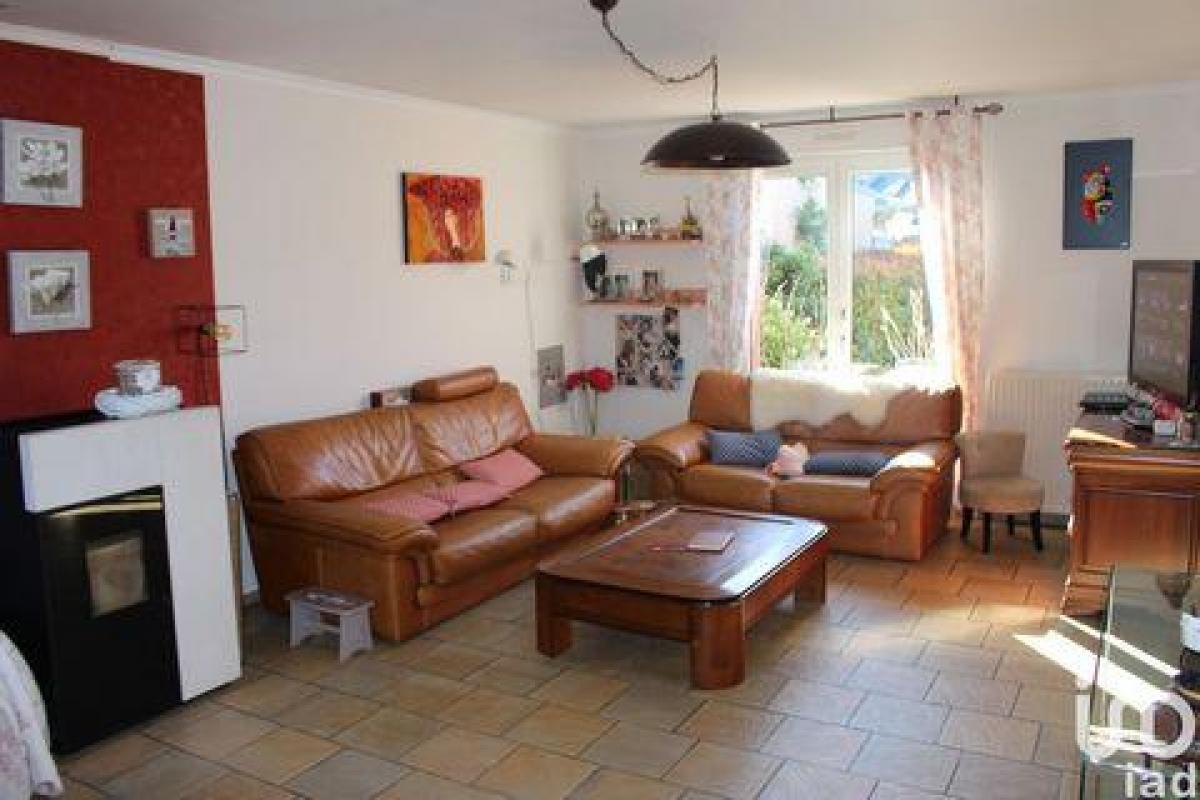 6 bedrooms House in Amiens, France No. 8825