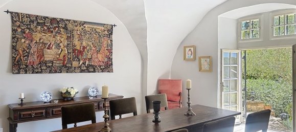 6 bedrooms Castles in Uzes, France No. 293717 9