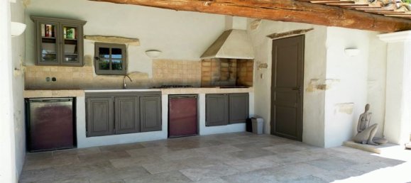 6 bedrooms Castles in Uzes, France No. 293717 5