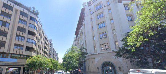 2 bedrooms Apartment in Zaragoza, Spain No. 191051 3