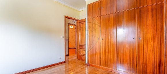 3 Schlafzimmer Haus in Porto, Portugal, Nr. 18335 3