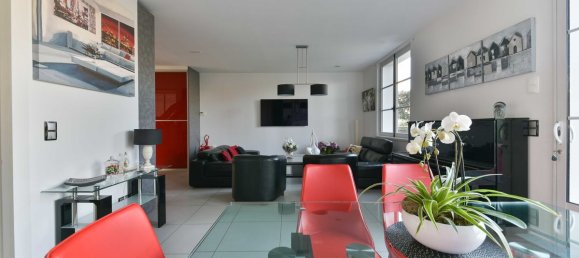 Apartamento de 3 dormitorios en Chantilly, France No. 99309 6