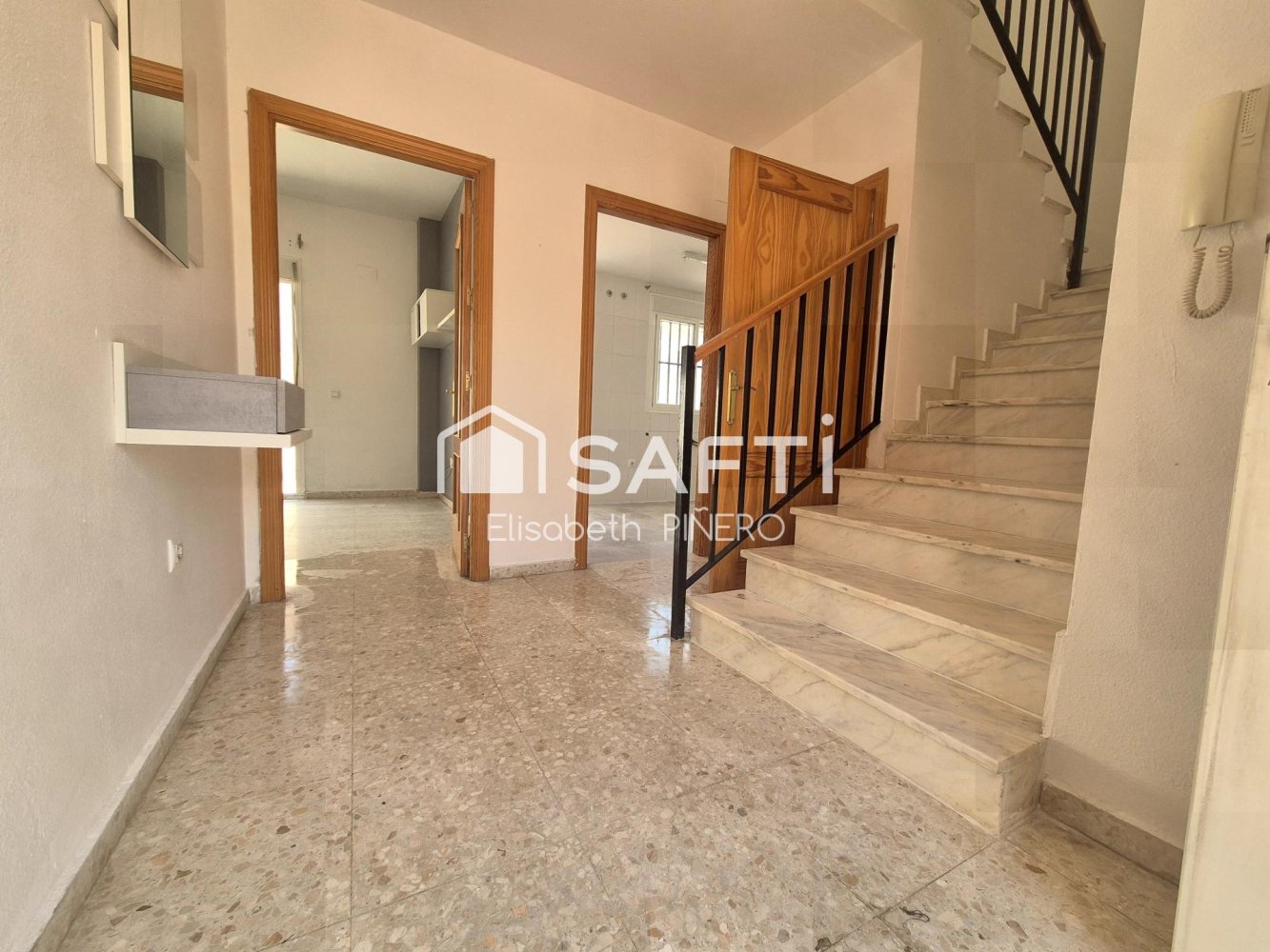 3 غرف نوم تاون هاوس في Lobon, Spain رقم 261665