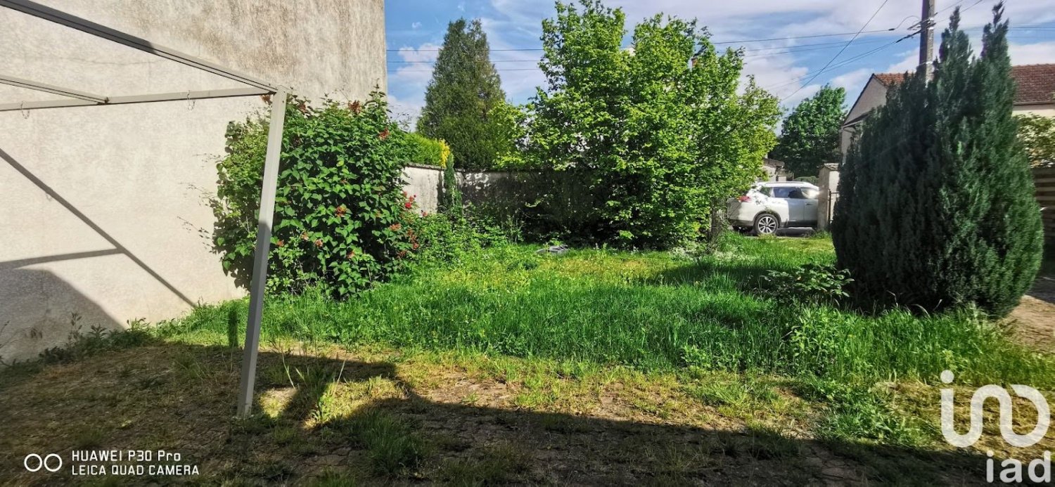 Adosado de 2 dormitorios en Fere-Champenoise, France No. 58603