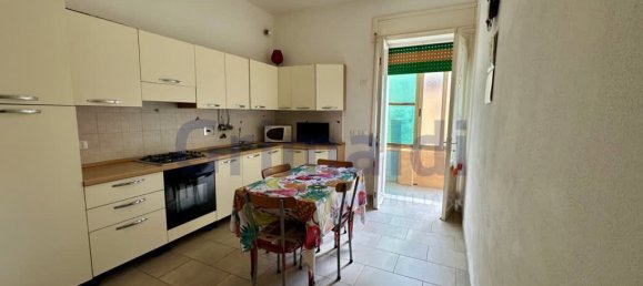3 Schlafzimmer Wohnung in Follonica, Italy, Nr. 340955 5