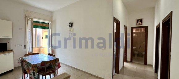 3 Schlafzimmer Wohnung in Follonica, Italy, Nr. 340955 3