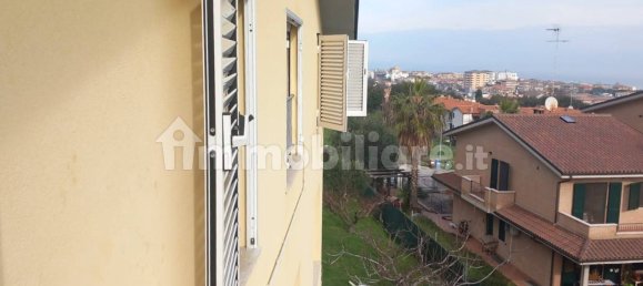 2 Schlafzimmer Wohnung in Fermo, Italy, Nr. 299650 4