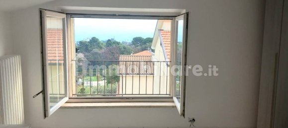2 Schlafzimmer Wohnung in Fermo, Italy, Nr. 299650 12