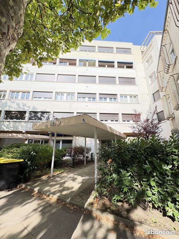 2 غرف نوم شقة في Roanne, France رقم 341423