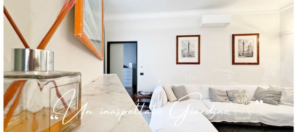 11 rooms Apartment in Genoa, Italy No. 187762 9