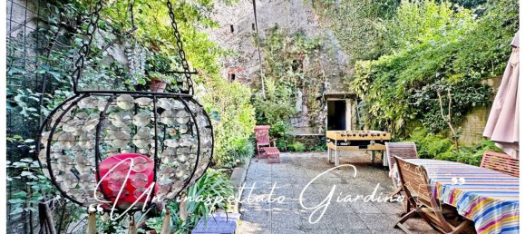 11 rooms Apartment in Genoa, Italy No. 187762 12