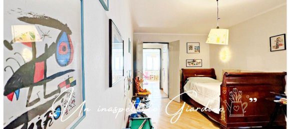 11 rooms Apartment in Genoa, Italy No. 187762 45