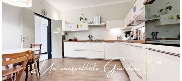 11 rooms Apartment in Genoa, Italy No. 187762 20