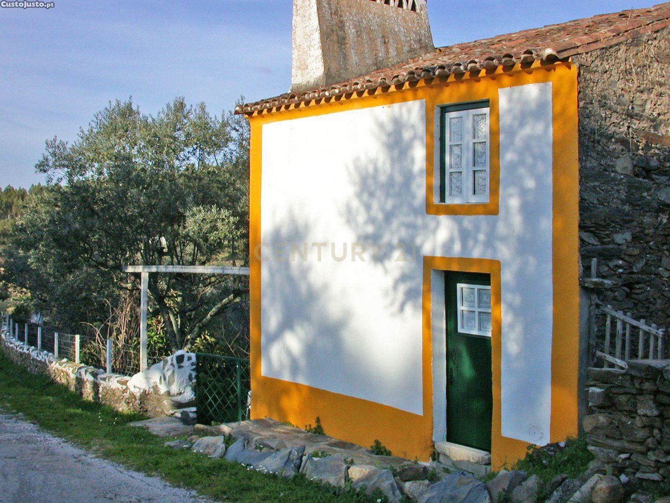 Casa de 3 dormitorios en Nisa, Portugal No. 190543