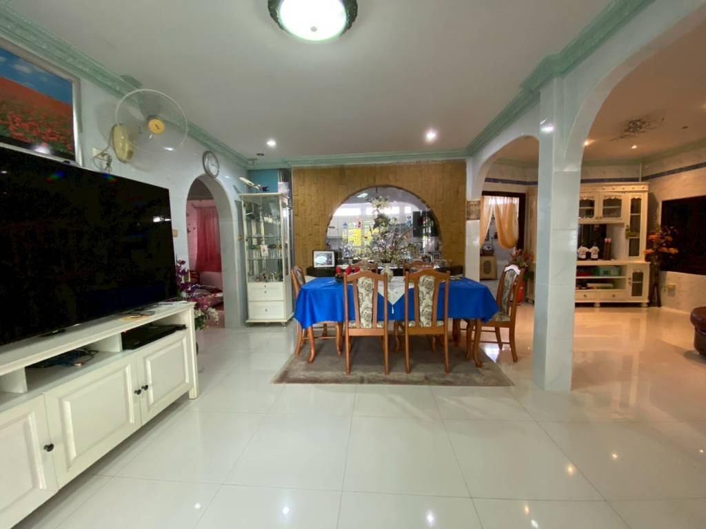 4 Schlafzimmer Haus in Sattahip, Thailand, Nr. 58476