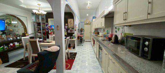 Дом с 4 спальнями в Саттахип, Таиланд № 58476 8