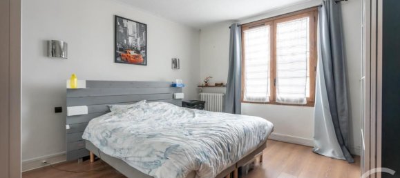 4 Schlafzimmer Haus in Champigny-sur-Marne, France, Nr. 288803 10