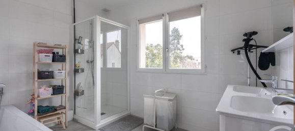 4 Schlafzimmer Haus in Champigny-sur-Marne, France, Nr. 288803 16