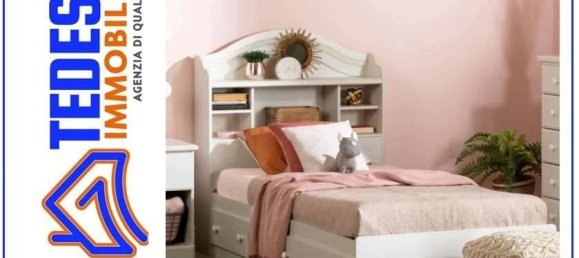 5-Zimmer Wohnung in Montesarchio, Italy, Nr. 300437 3