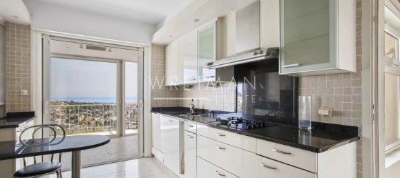 Villa de 5 dormitorios en Cagnes-sur-Mer, France No. 292949 8