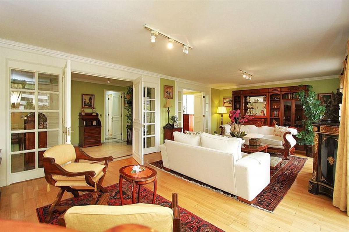 Квартира с 3 спальнями в Сантьяго, Чили № 4417