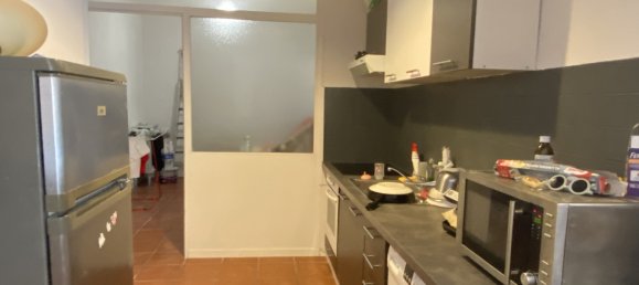  Building in Perpignan, France No. 281971 4