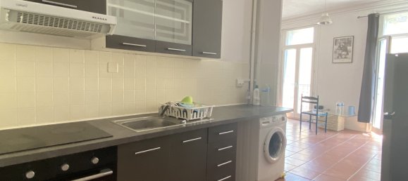  Building in Perpignan, France No. 281971 5